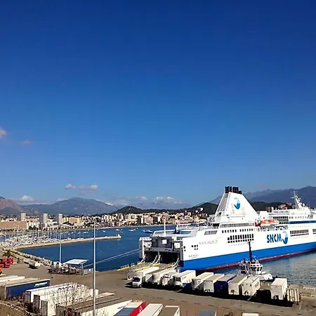 Le Dauphin Hotel 2*