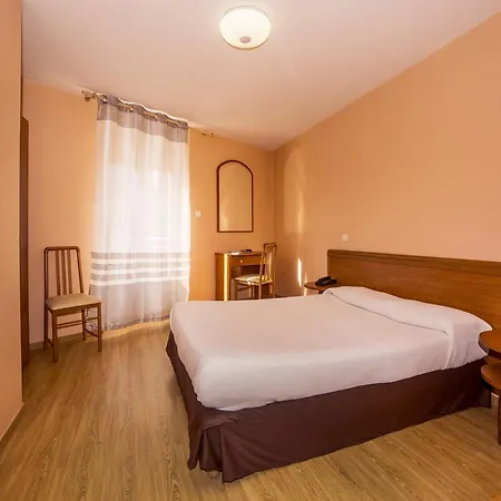 Le Dauphin Ajaccio (Corsica)