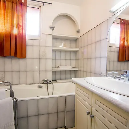 Hotel Le Dauphin 2*