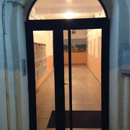 Hotel Le Dauphin Ajaccio (Corsica)